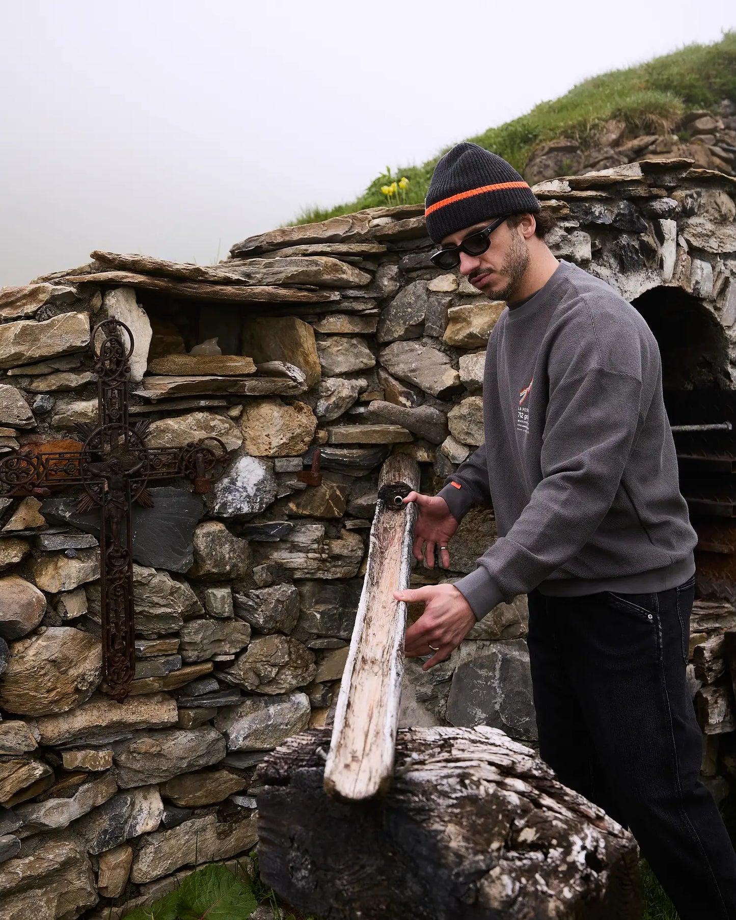 SWEAT RETOURNE 712 GR